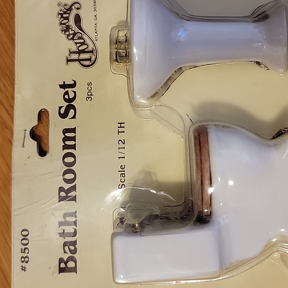 HOUSEWORKS MINIATURE DOLL HOUSE FIRNITURE BATHROOM 1990 NEW - Picture 6 of 6